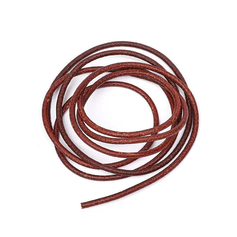 Шнурок коричневый 100 см (натуральная кожа)
Шнурок коричневый 100 см (натуральная кожа)