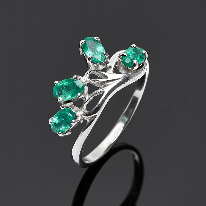 Кольцо изумруд огранка (серебро 925 пр.) размер 17
Кольцо изумруд огранка (серебро 925 пр.) размер 17