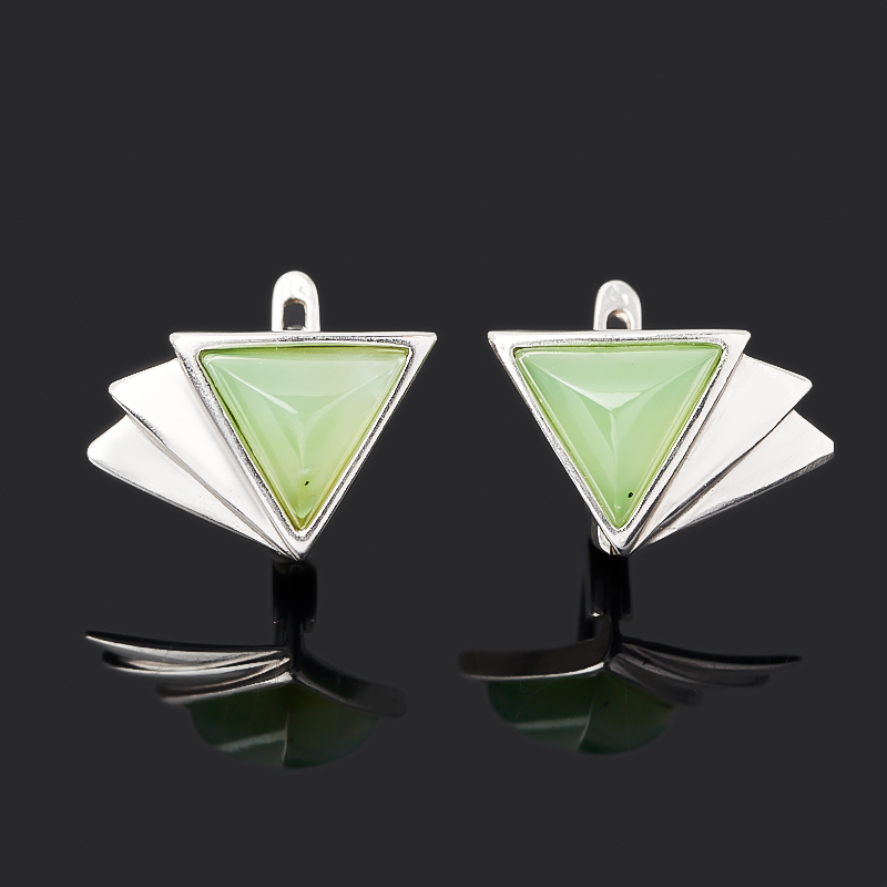 Серьги нефрит зеленый (серебро 925 пр. родир. бел.) 
Серьги нефрит зеленый (серебро 925 пр. родир. бел.)