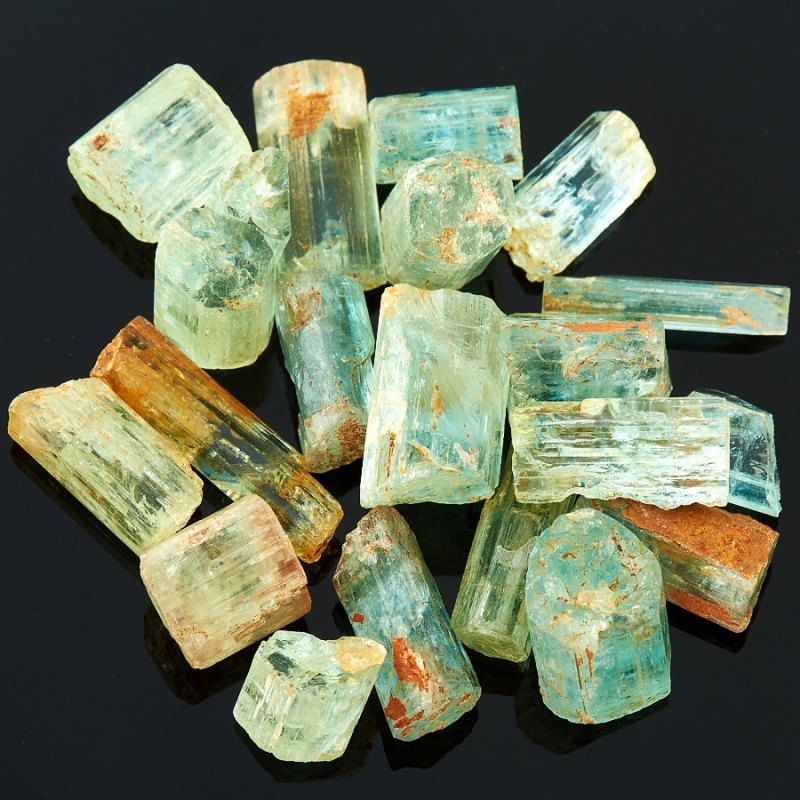 Аквамарин камень кристаллы