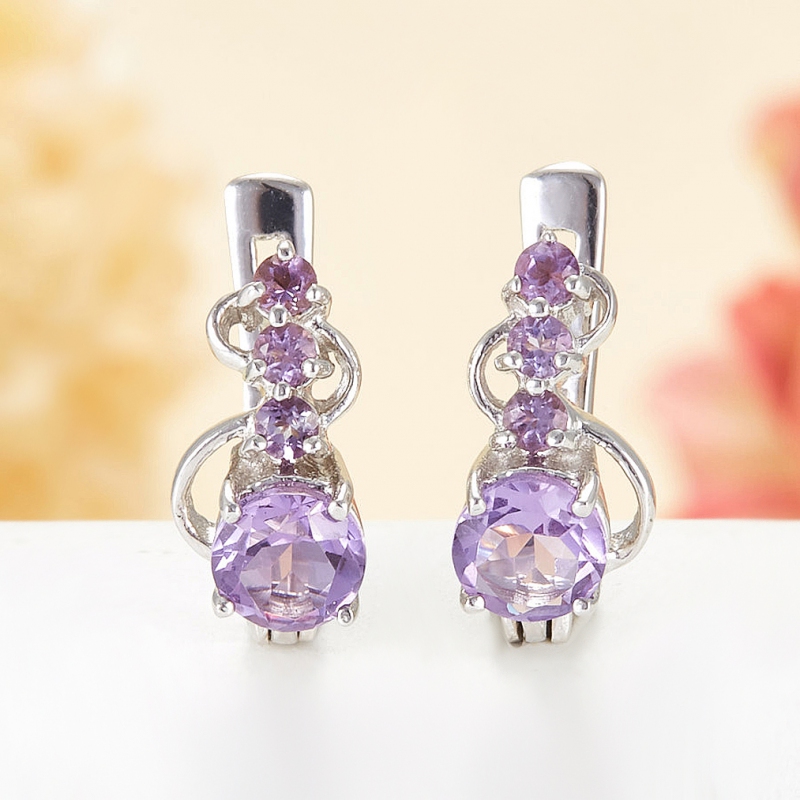 

Серьги аметист огранка (серебро 925 пр.)