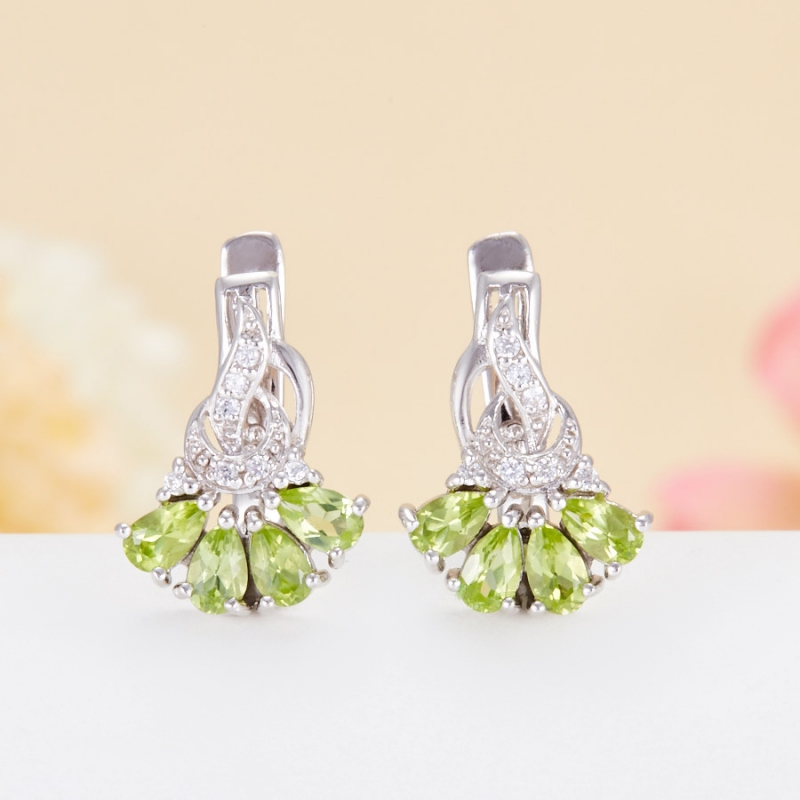 Серьги хризолит огранка (серебро 925 пр.)