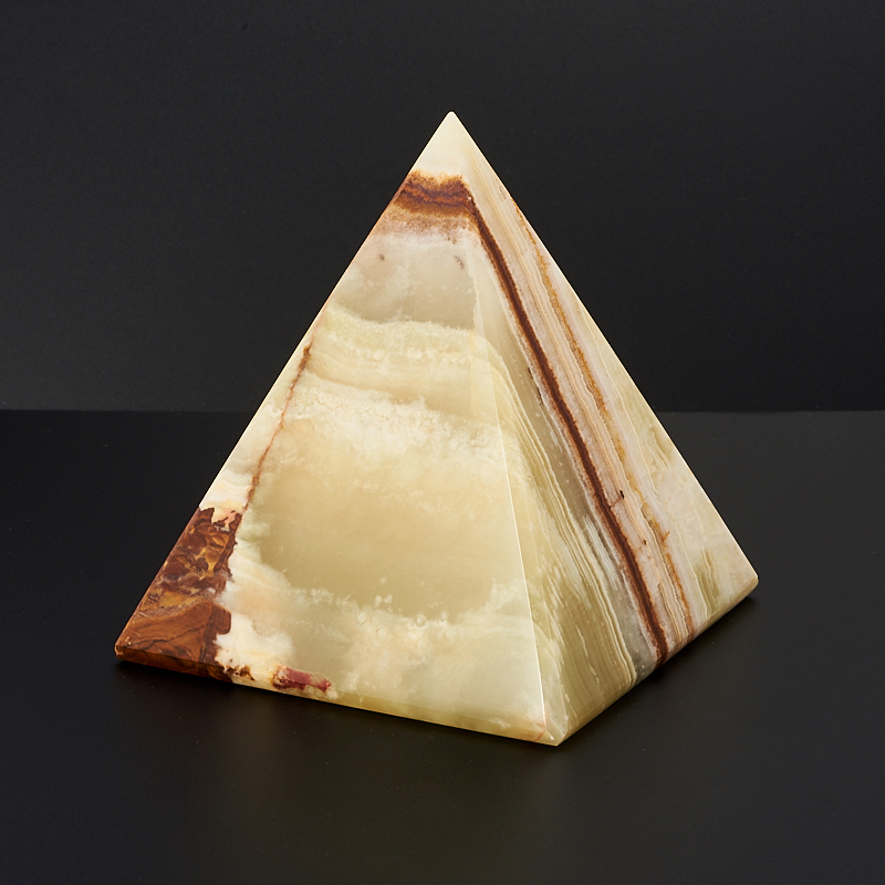 

Пирамида оникс мраморный 10,5 см