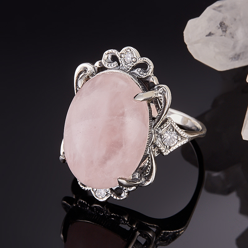 Серьги меркури розовый кварц. Камень кварц кольцо. Розовый кварц камень украшения. Розовый кварц талисман. Кварц камень в ювелирных изделиях.
