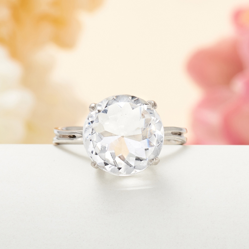 

Кольцо горный хрусталь огранка (серебро 925 пр.) размер 17,5