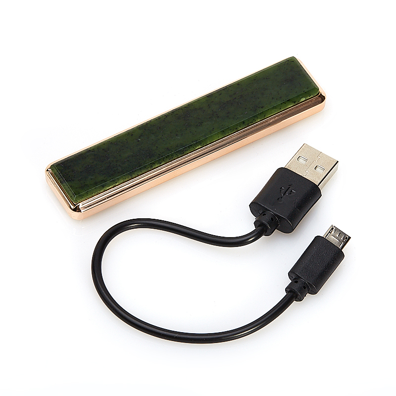 

Зажигалка с USB кабелем нефрит зеленый 2х8,5 см