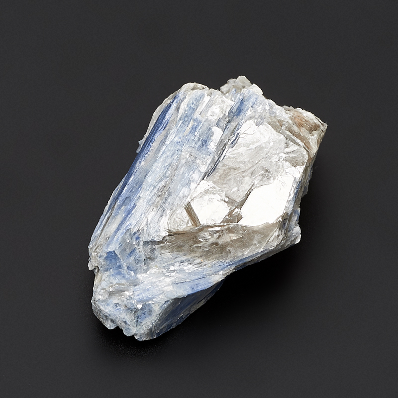 

Кристалл в породе кианит синий S