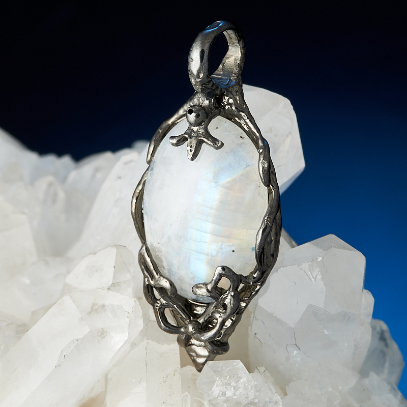 

Кулон лунный камень (серебро 925 пр.)