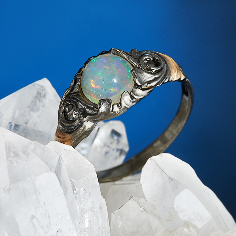 

Кольцо опал благородный белый (серебро 925 пр., позолота) размер 17,5