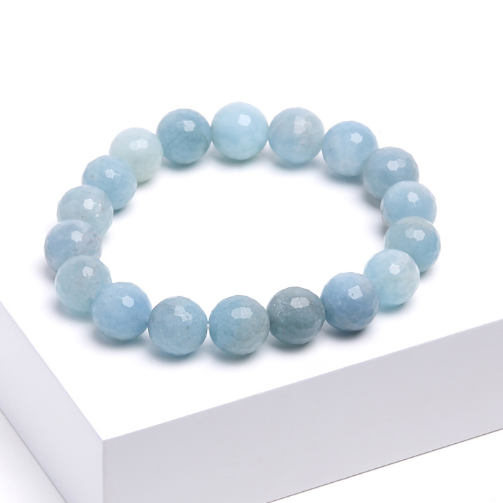 

Браслет аквамарин огранка 10 мм 17 см