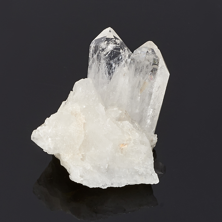 Ske crystal pro цена. Сростки кристаллов кварца. Сросток горного хрусталя. Кристаллический кварц в Дагестане. Сростки хрусталя.
