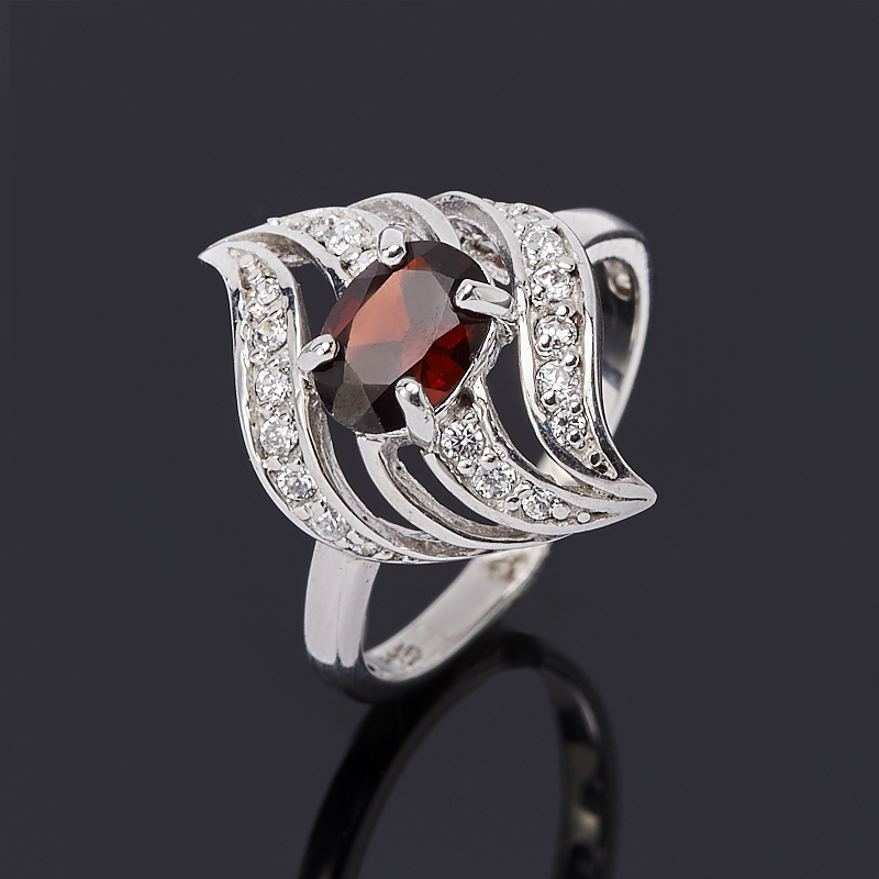 

Кольцо гранат альмандин огранка (серебро 925 пр.) размер 16