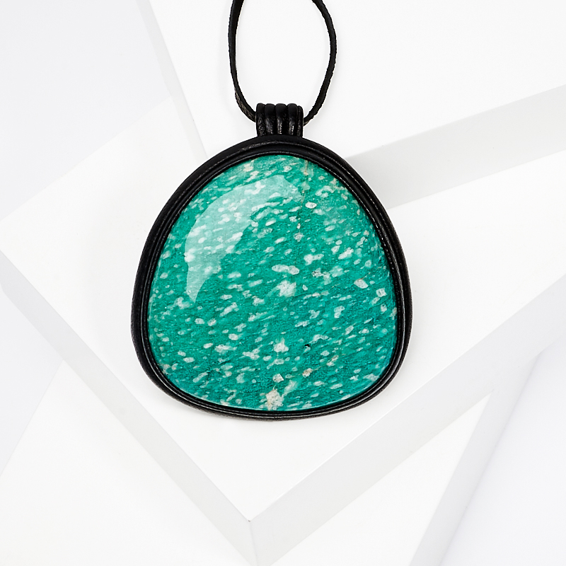 

Подвеска амазонит (натуральная кожа)