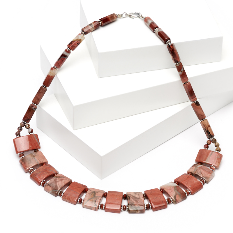 

Бусы яшма (колье) 42 см (биж. сплав)