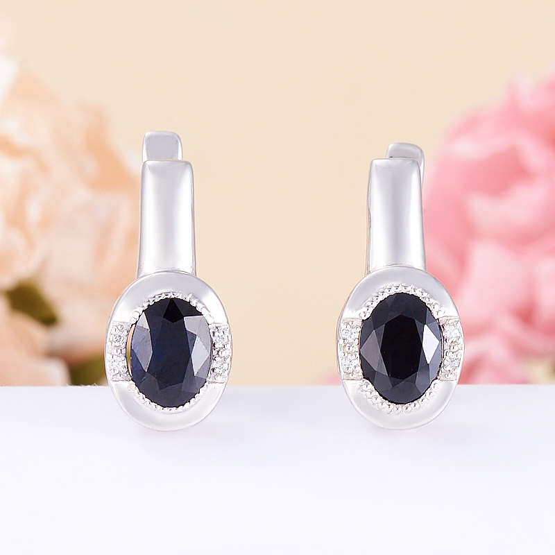 

Серьги сапфир черный огранка (серебро 925 пр.)