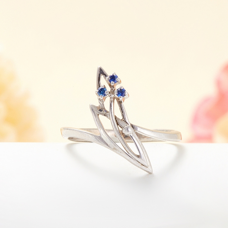 

Кольцо сапфир огранка (серебро 925 пр.) размер 17