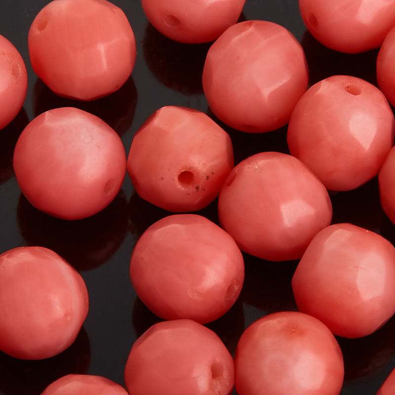 Бусина коралл розовый Индонезия шарик 6 мм огранка (1 шт)