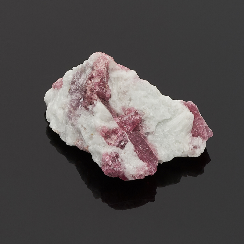 Образец турмалин розовый (рубеллит) Бразилия (в породе) S (4-7 см) (1 шт)