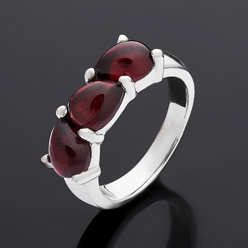 

Кольцо гранат альмандин (серебро 925 пр. родир. бел.) размер 18