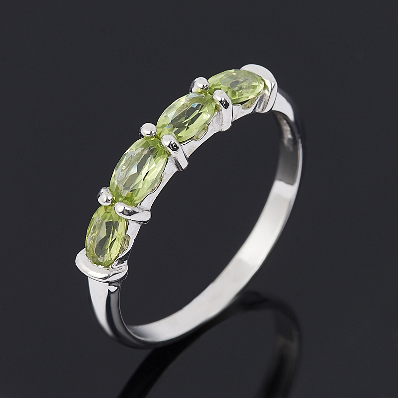 

Кольцо хризолит (серебро 925 пр. родир. бел.) огранка размер 18