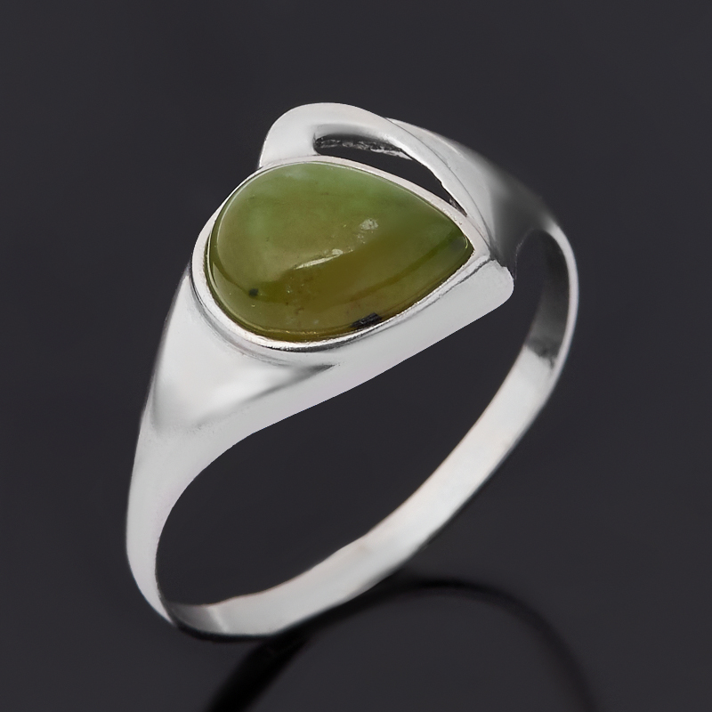 

Кольцо нефрит зеленый (серебро 925 пр. родир. бел.) размер 18,5