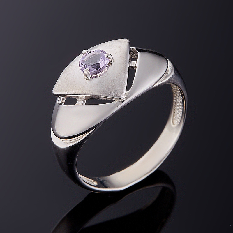 

Кольцо аметист (серебро 925 пр. родир. бел.) огранка размер 18