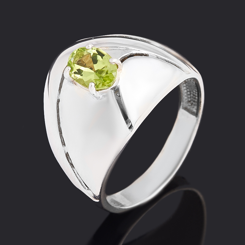 

Кольцо хризолит (серебро 925 пр. родир. бел.) огранка размер 18