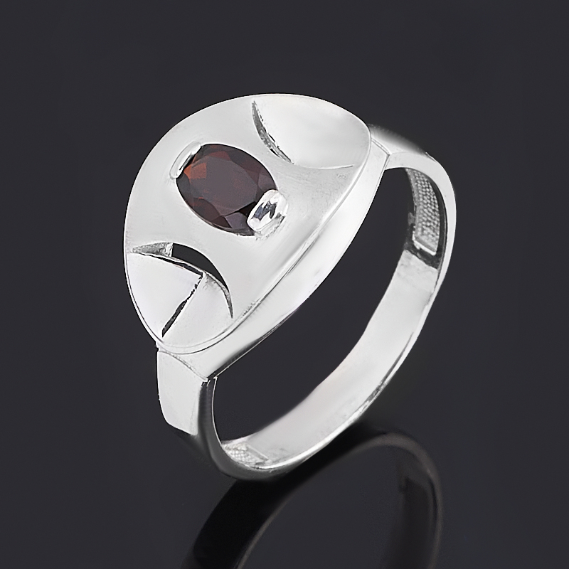 

Кольцо гранат альмандин (серебро 925 пр. родир. бел.) огранка размер 17,5