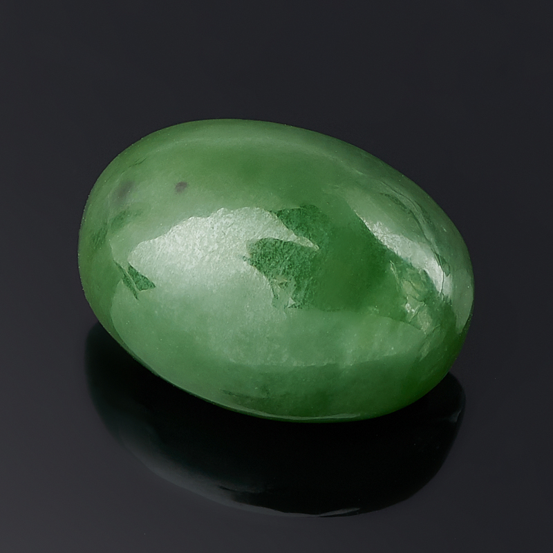 Jade stone. Лантийский нефрит. Нефрит Сюянь. Нефрит галтовка. Зеленый нефрит.