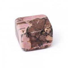 Галтовка родонит Россия (2-2,5 см) (1 шт)