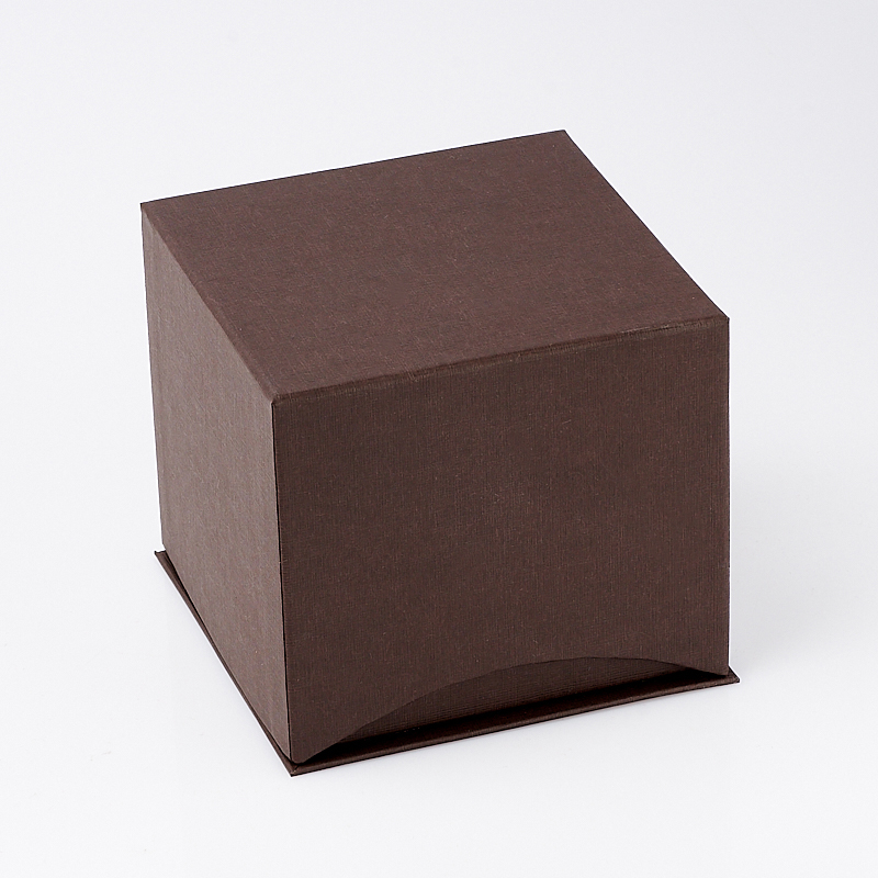 Подарочная упаковка (картон) под комплект (кольцо, серьги) (коробка) (коричневый) 85х85х78 мм