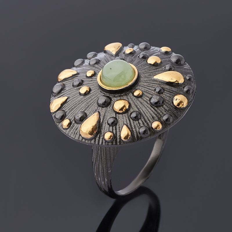 Кольцо нефрит зеленый (серебро 925 пр. позолота, родир. черн.) размер 18