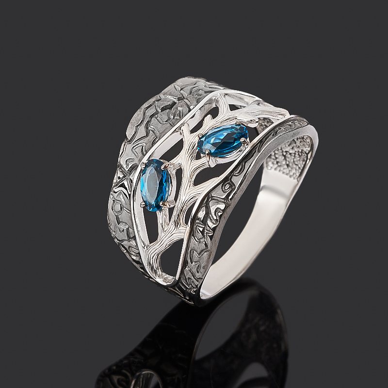 

Кольцо топаз лондон огранка (серебро 925 пр. родир. бел. родир. черн.) размер 18