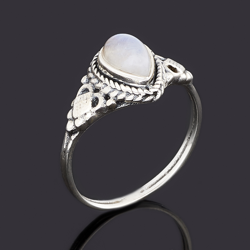 

Кольцо лунный камень (адуляр) (серебро 925 пр. оксидир.) размер 18