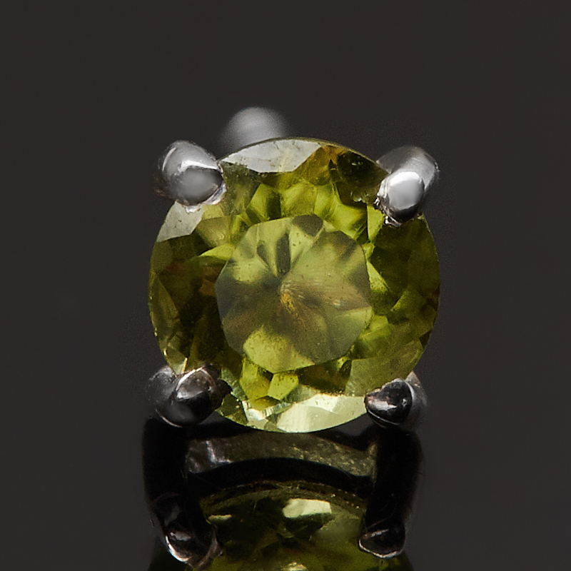 

Серьги хризолит (серебро 925 пр.) пуссеты огранка пирсинг (1 шт)