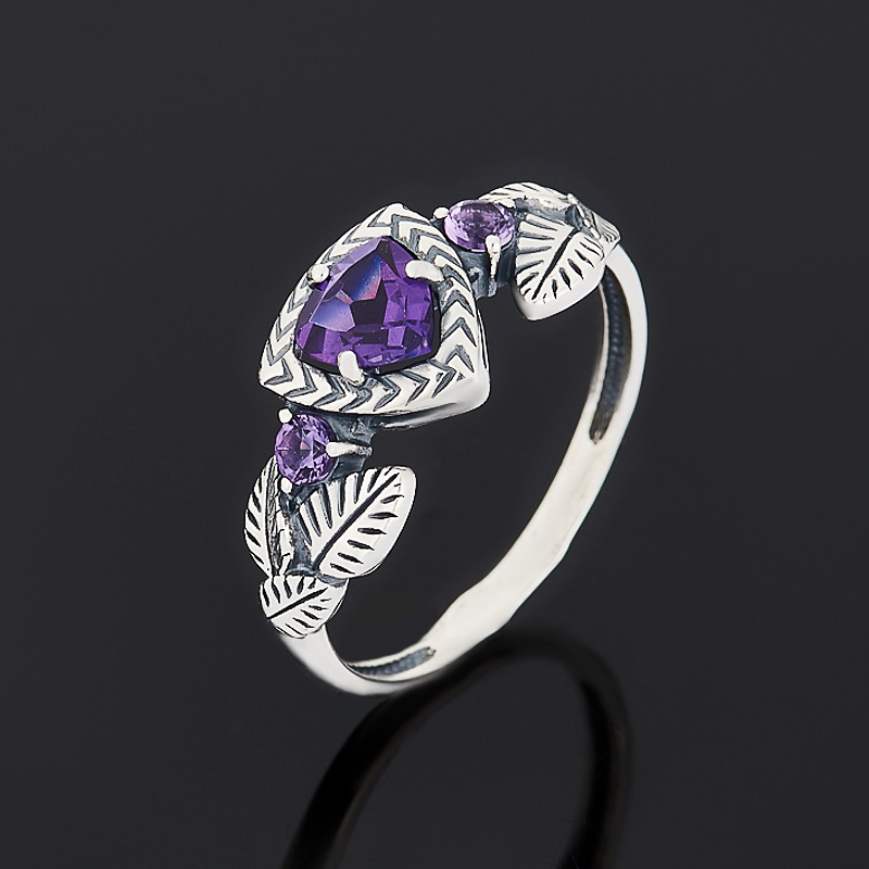 

Кольцо аметист (серебро 925 пр. оксидир.) огранка размер 17,5