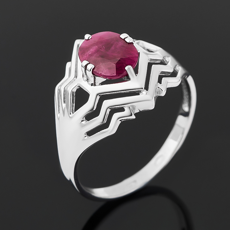 

Кольцо рубин (серебро 925 пр. родир. бел.) огранка размер 18,5