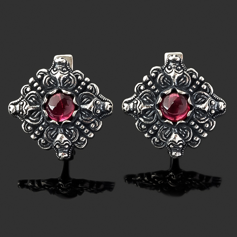 

Серьги гранат альмандин (серебро 925 пр. оксидир.)