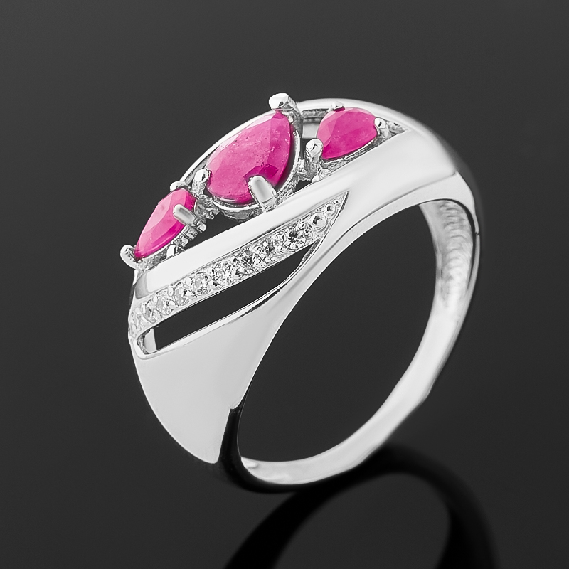 

Кольцо рубин (серебро 925 пр. родир. бел.) огранка размер 19