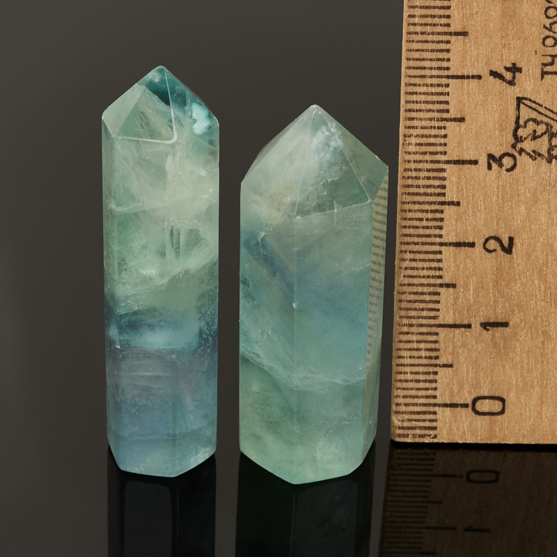 Кристалл флюорит зеленый Китай (ограненный) S (4-7 см) (1 шт)