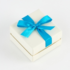 Подарочная упаковка (картон) под комплект (кольцо, серьги, кулон) (коробка) (микс) 60х60х35 мм