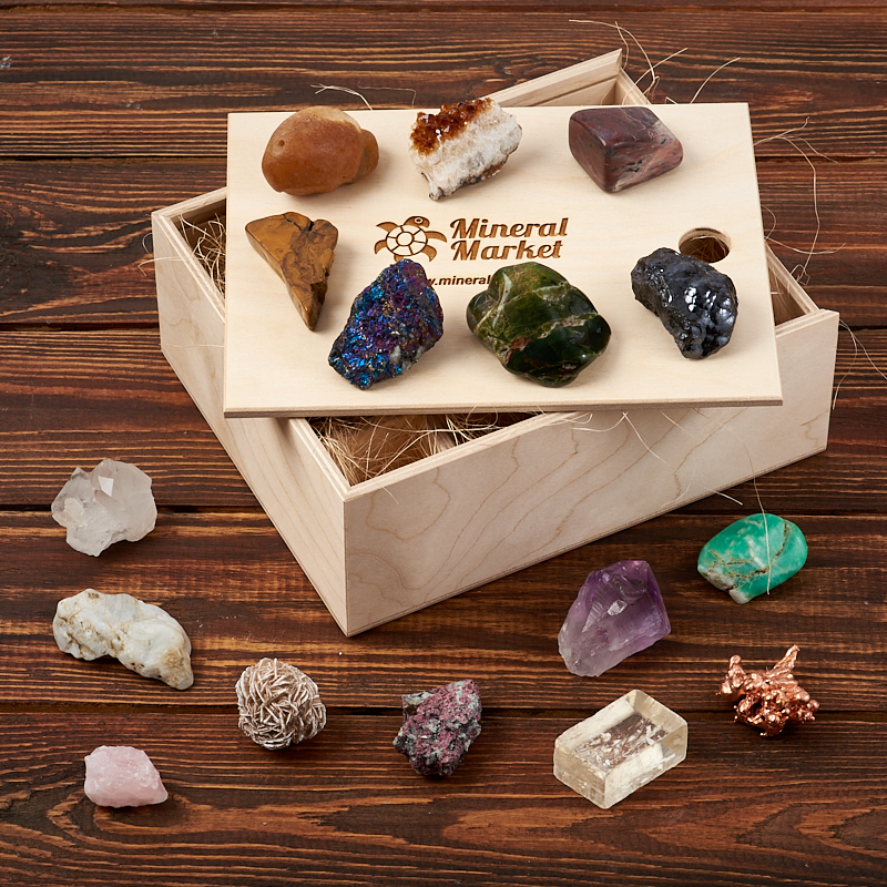 

Эксклюзивная коллекция камней и минералов от Минерал Маркет