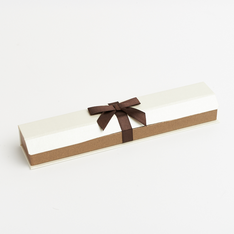 Подарочная упаковка (картон, текстиль) под браслет/цепь (футляр) (микс) 230х45х30 мм