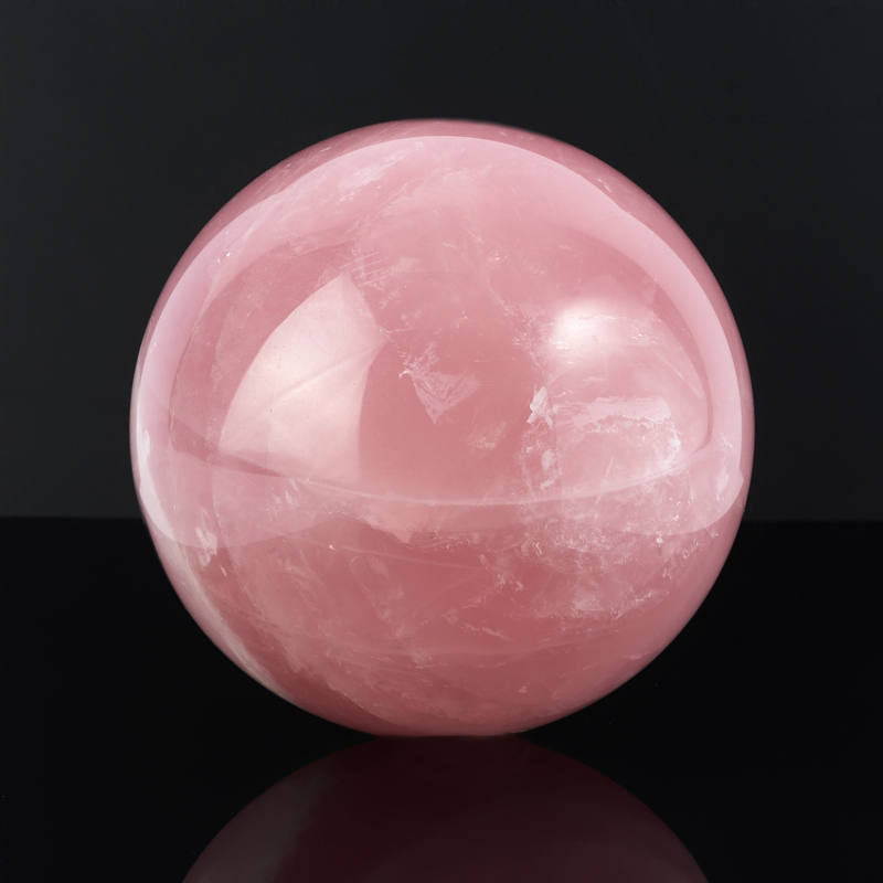 Шар розовый кварц Мадагаскар 14 см