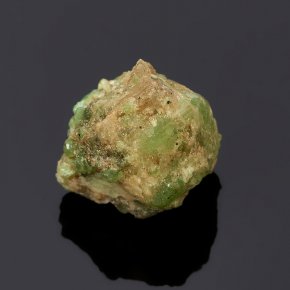 Образец гранат демантоид Афганистан (1-1,5 см)