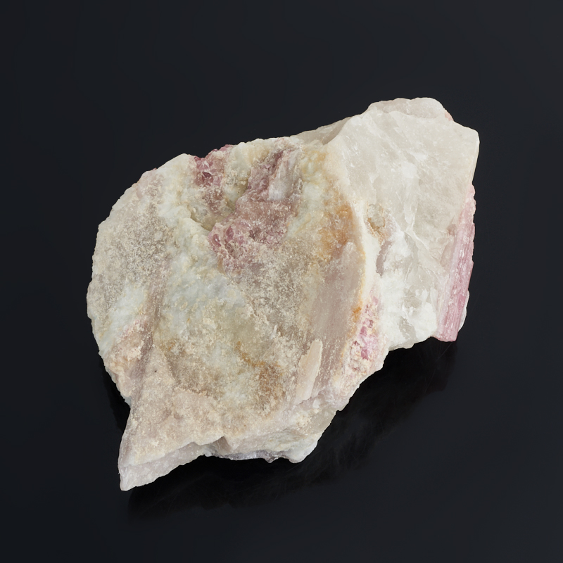 Образец турмалин розовый (рубеллит) Бразилия (в породе) M (7-12 см)