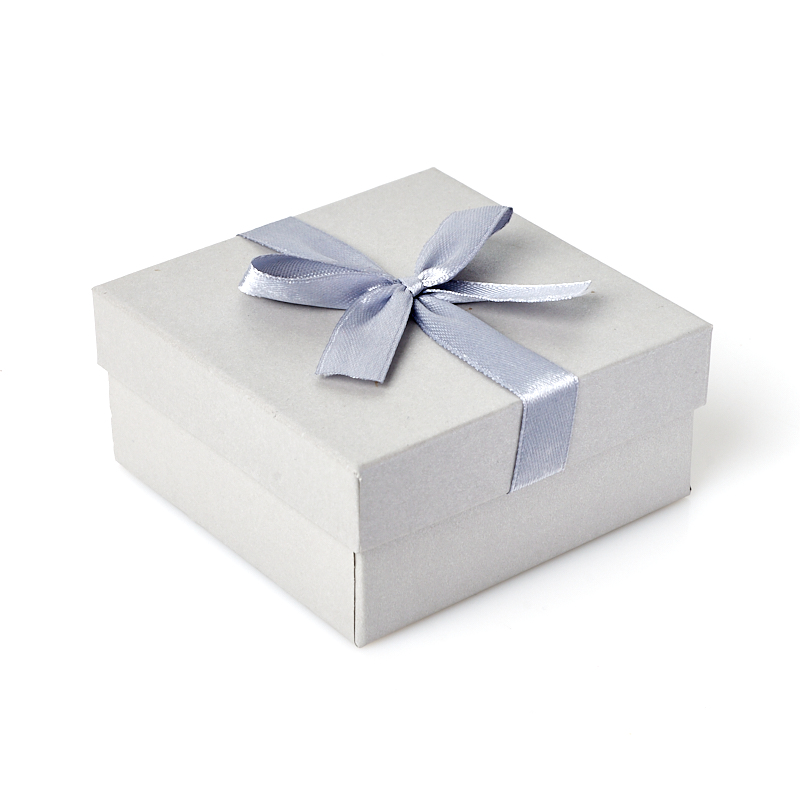 Подарочная упаковка (картон) под комплект (кольцо, серьги, кулон) (коробка) (серый) 80х80х40 мм