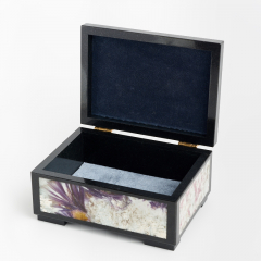 Шкатулка микс долерит, слюда, турмалин 13х9,5х6,5 см