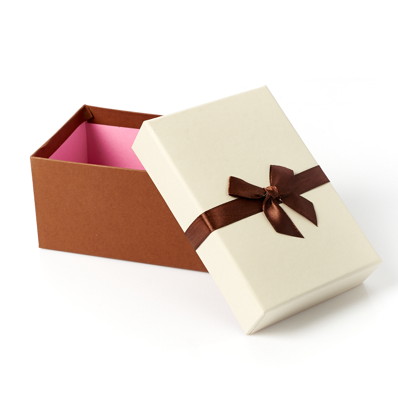 Подарочная упаковка (картон, текстиль) универсальная (коробка) (микс) 150х100х80 мм