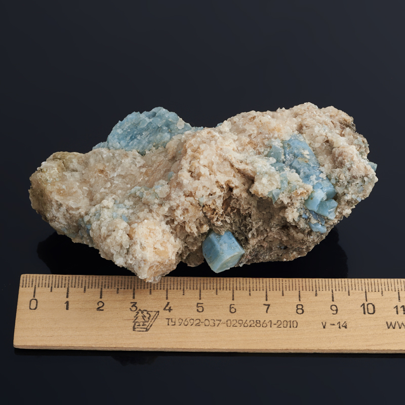 Образец апатит синий Мексика M (7-12 см)